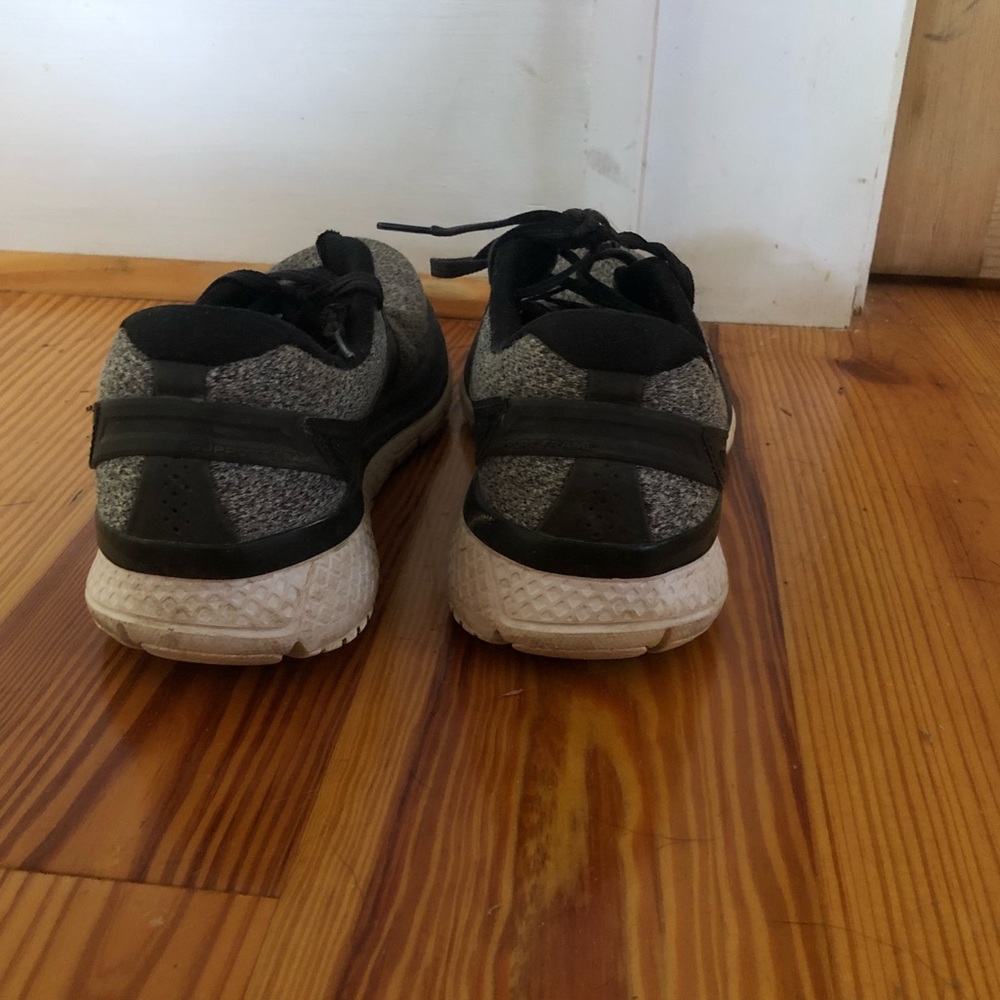 Saucony running shoes